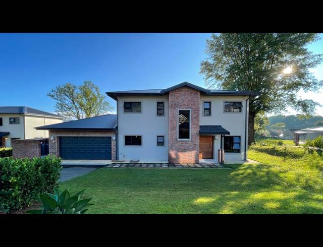 3 BEDROOM TOWNHOUSE FOR SALE IN LEONARD